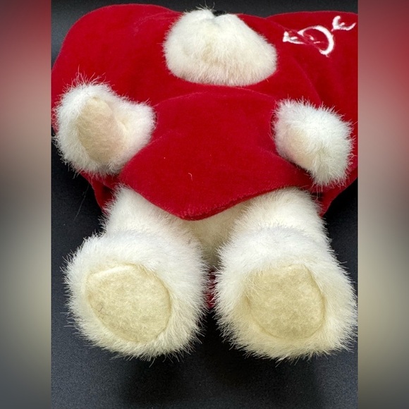 Boyds Bears Red Heart Peeker Plush #82045 "Ima Softheart" Heart Bear Valentine - Picture 3 of 5